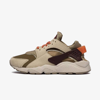 NIKE Superge Air Huarache SP 