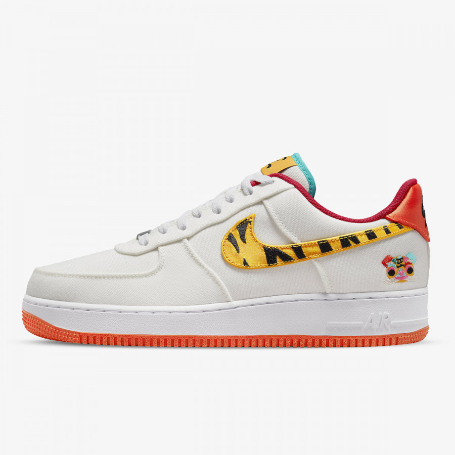 NIKE Superge AIR FORCE 1 '07 LV8 1 