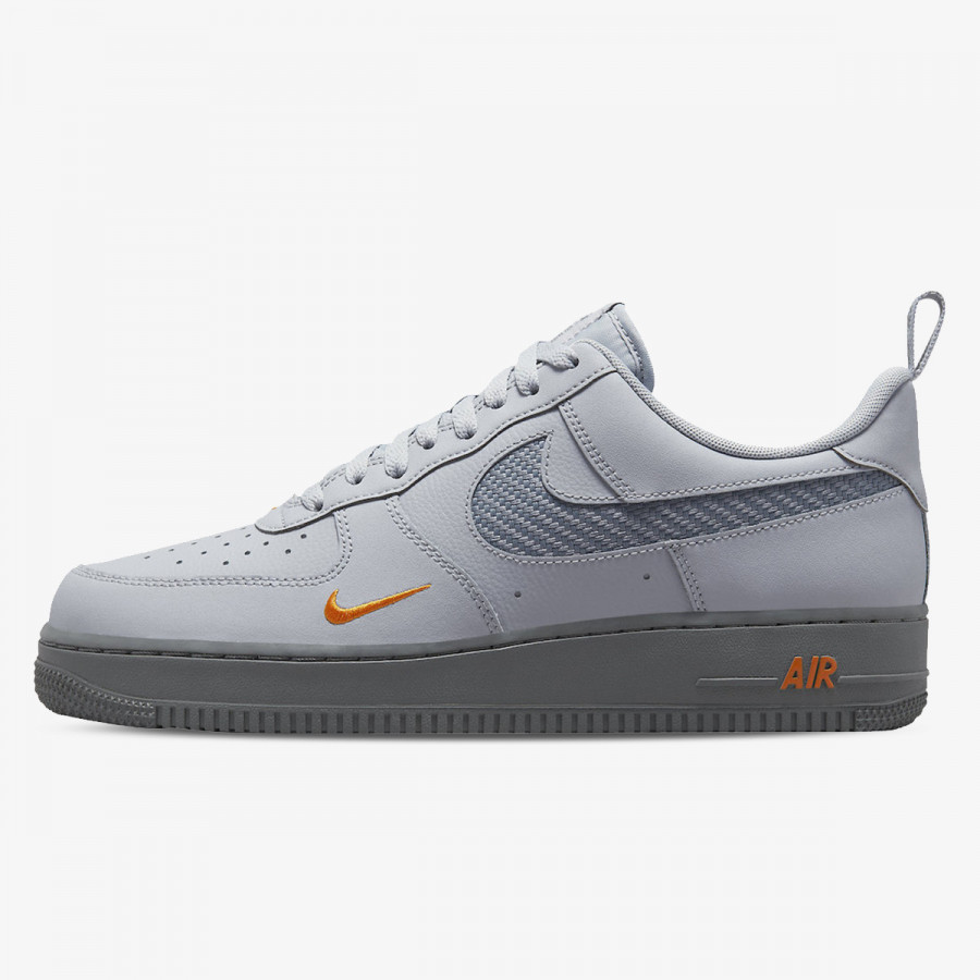 NIKE Superge NIKE AIR FORCE 1 '07 LV8 J22 