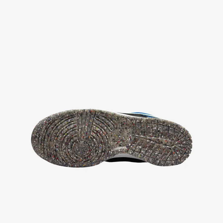 NIKE Superge NIKE DUNK LOW SE GS E 