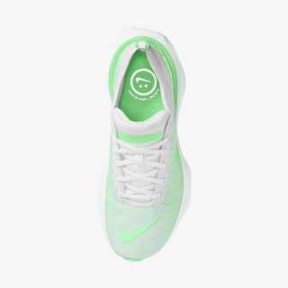 NIKE Superge Invincible 3 