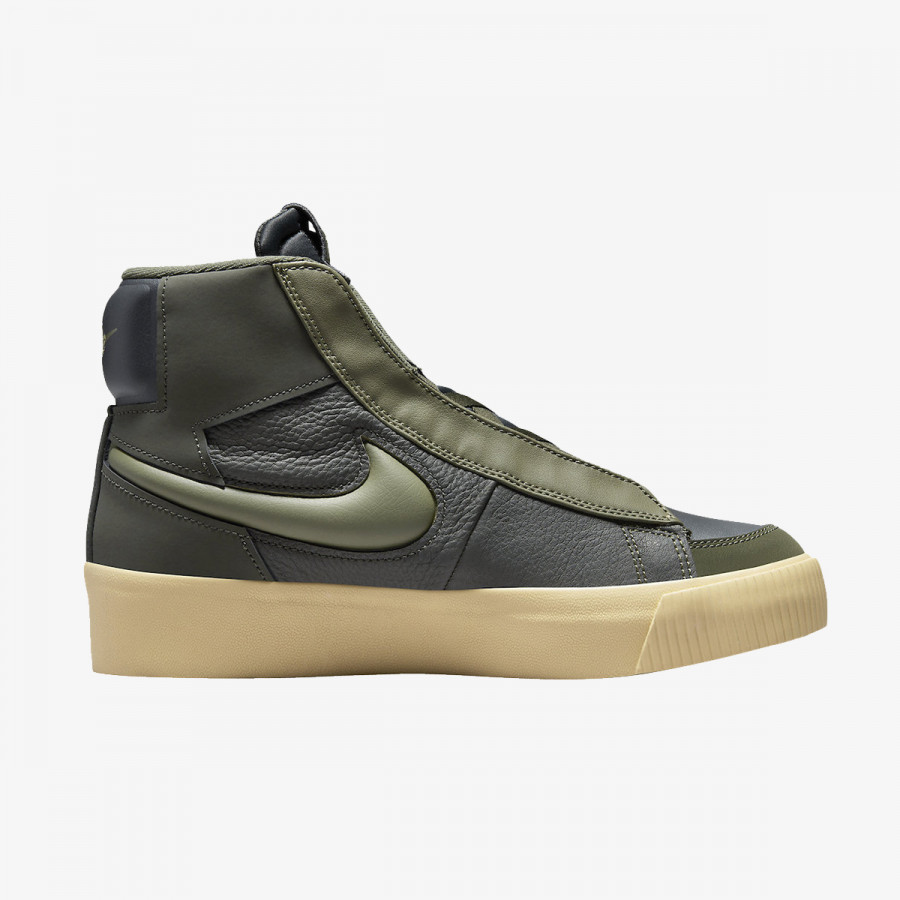 NIKE Superge W NIKE BLAZER MID VICTORY 