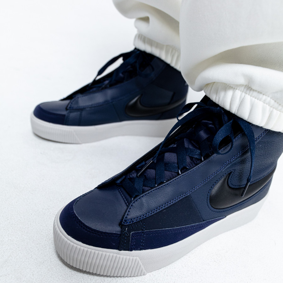 NIKE Superge W NIKE BLAZER MID VICTORY 