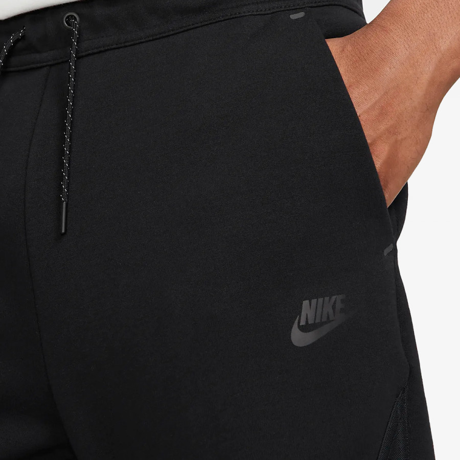 NIKE SPODNJI DELI TRENIRKE Sportswear Tech Fleece CORDURA® 