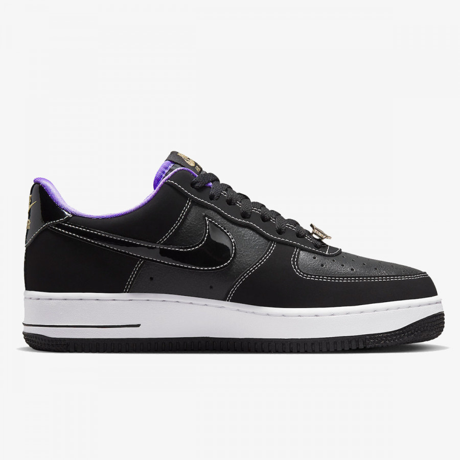 NIKE Superge AIR FORCE 1 '07 LV8 EMB 