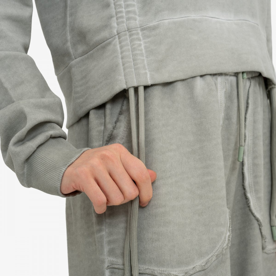 DOT KAPUCAR DOT LADIES CREWNECK 