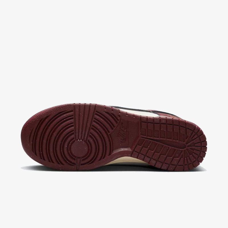 NIKE Superge W NIKE DUNK LOW SE 