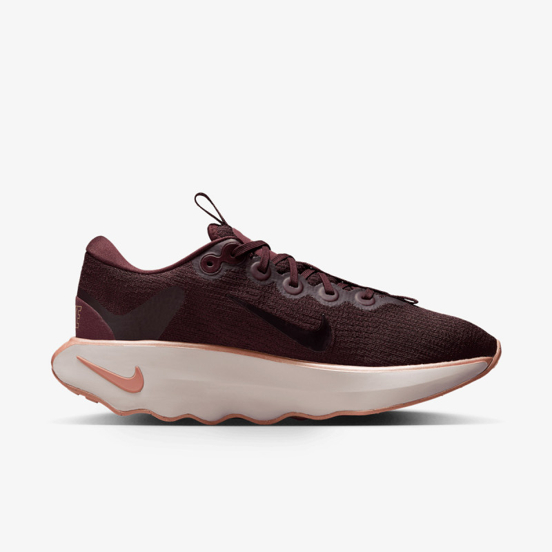 NIKE Superge WMNS NIKE MOTIVA