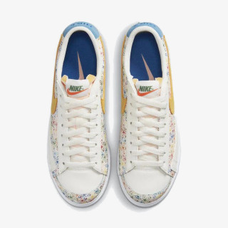 NIKE Superge WMNS BLAZER LW PLATFORM COS 