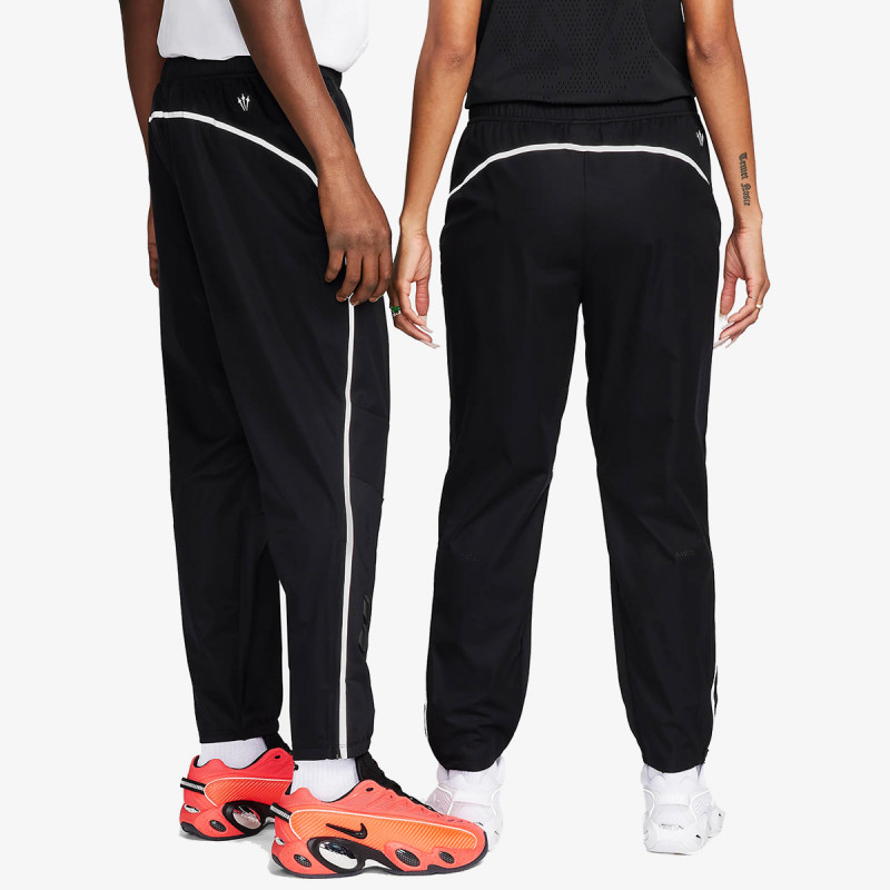 NIKE SPODNJI DELI TRENIRKE Nocta warmup pant 