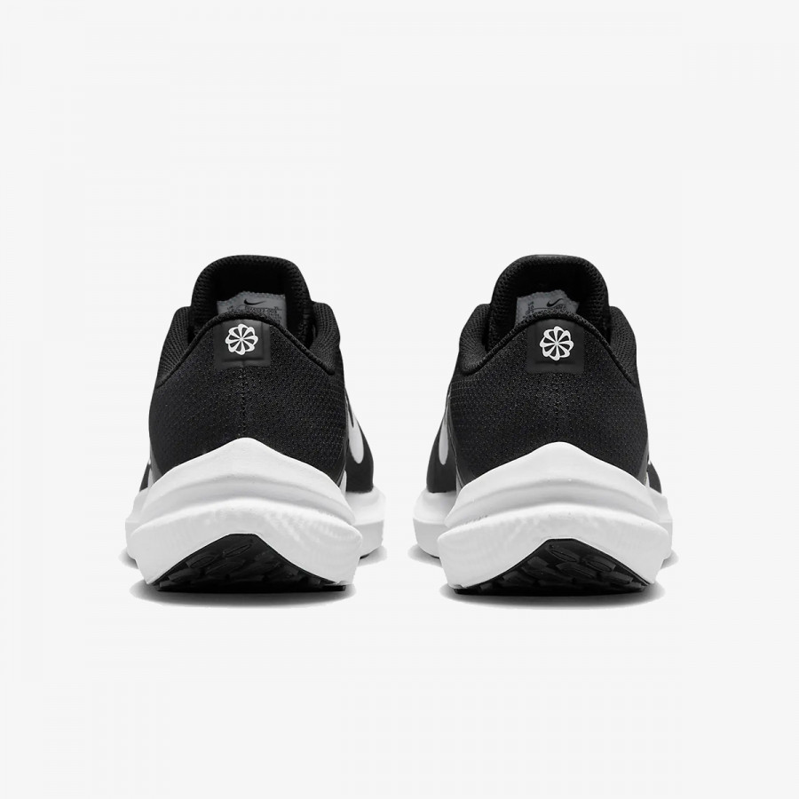 NIKE Superge Winflo 10 