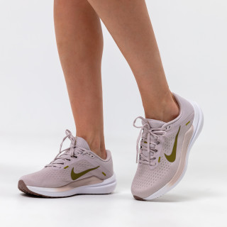NIKE Superge Winflo 10 