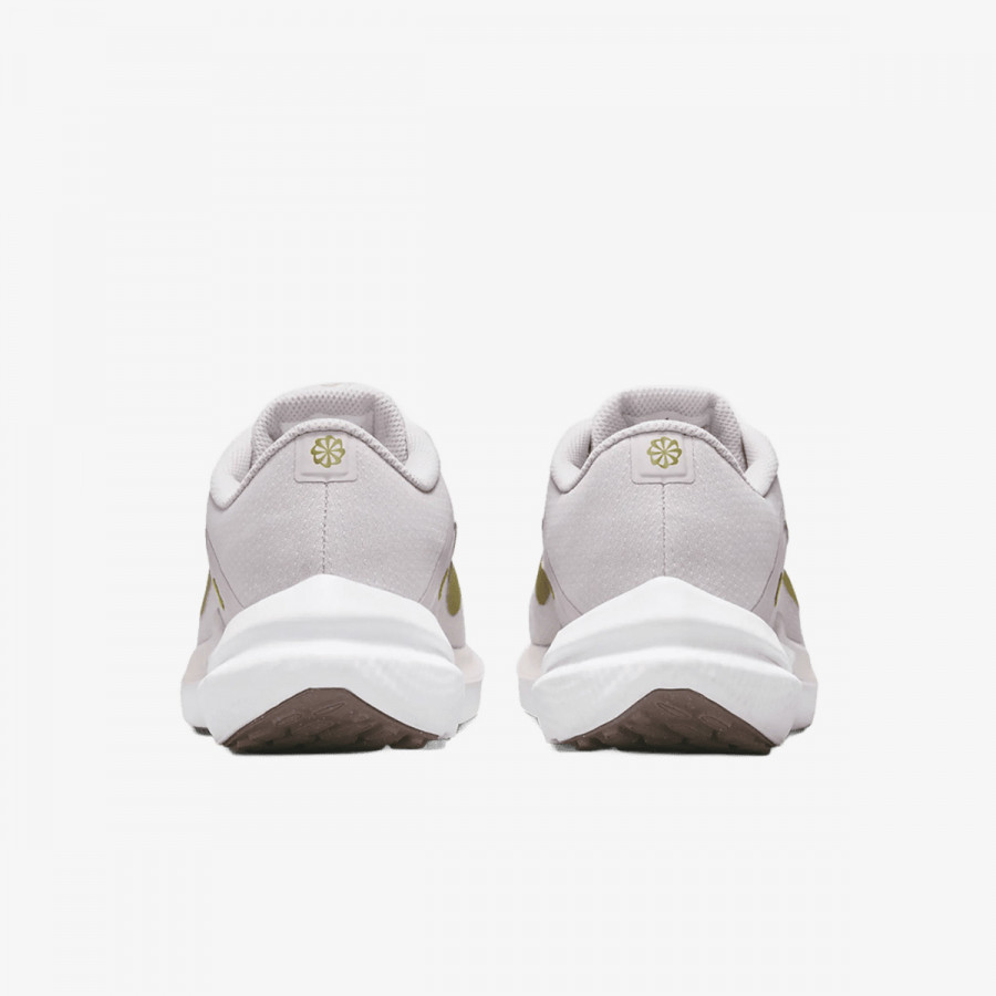 NIKE Superge Winflo 10 