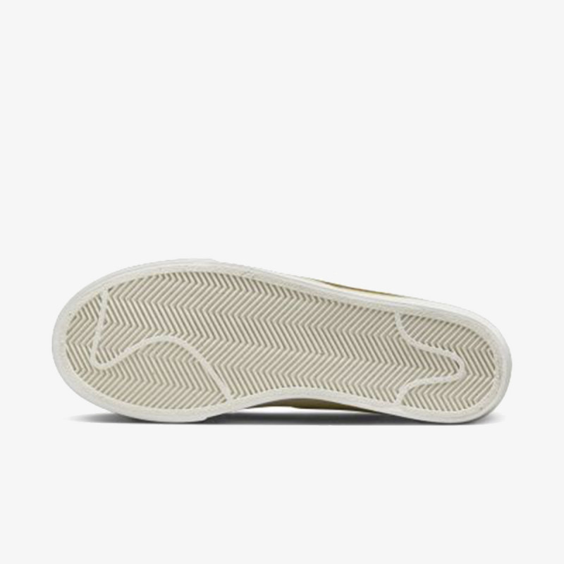 NIKE Superge W BLAZER LOW PLATFORM CNVS