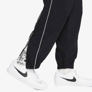 NIKE SPODNJI DELI TRENIRKE U NK SB RUGGED TRACK PANT 