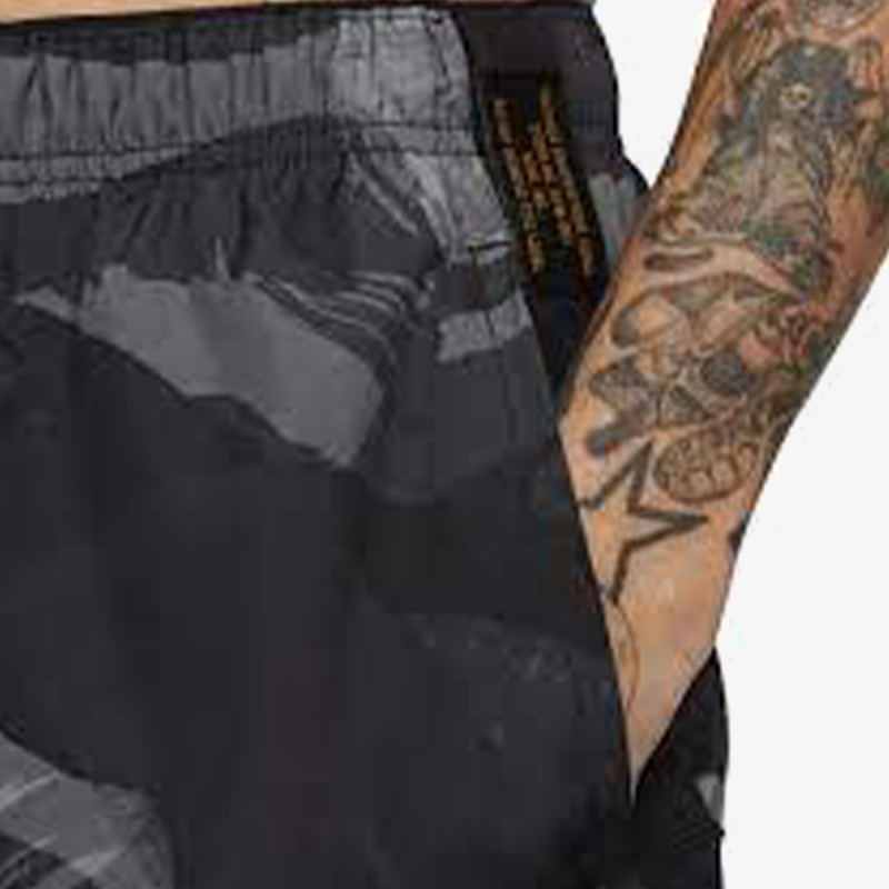 NIKE KRATKE HLAČE M NK DF CHLNGR SHORT 9UL CAMO 