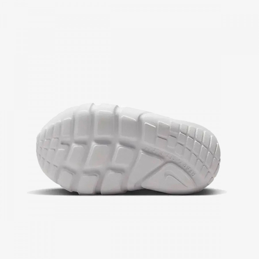 NIKE Superge NIKE FLEX RUNNER 2 LIL TDV 