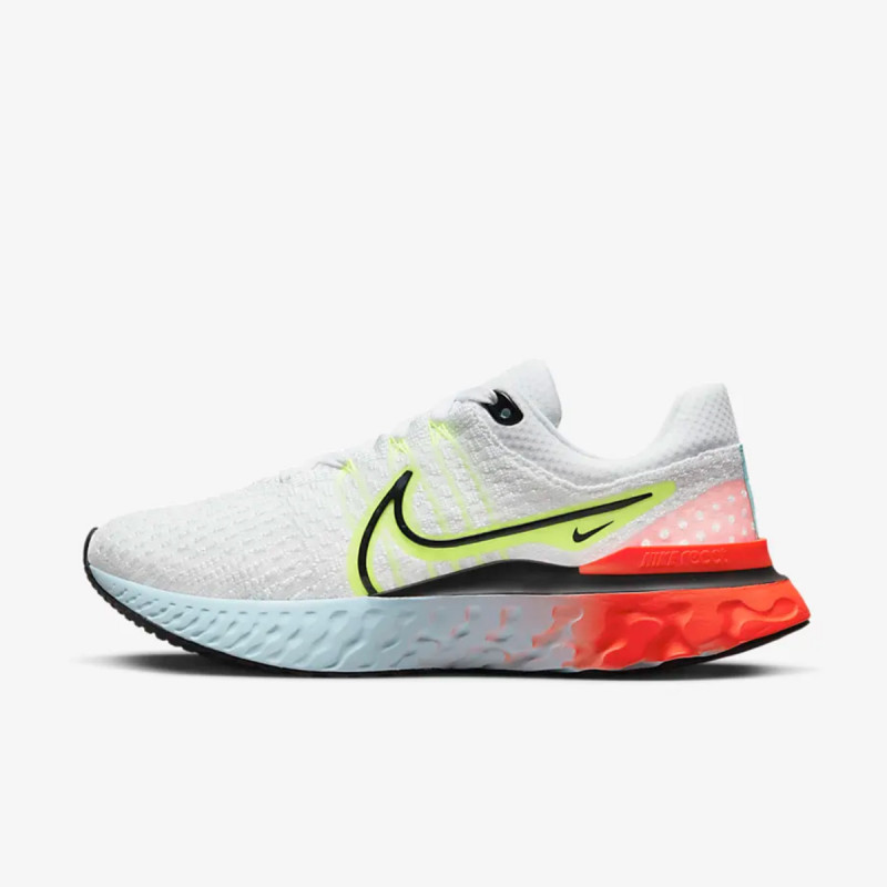NIKE Superge W REACT INFINITY RUN FK 3 RC 