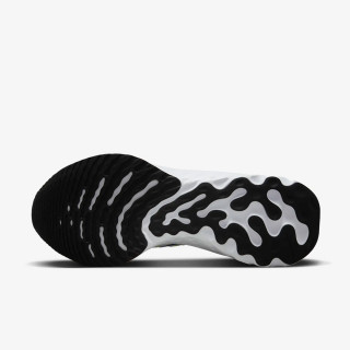 NIKE Superge REACT INFINITY RUN FK 3 RC 