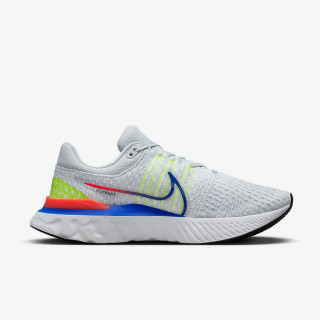 NIKE Superge REACT INFINITY RUN FK 3 RC 
