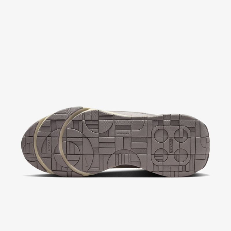 NIKE Superge Intrlk Lite 