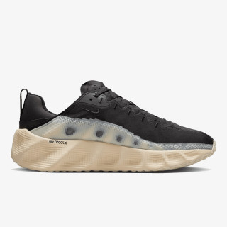 NIKE Superge NIKE AVA ROVER 