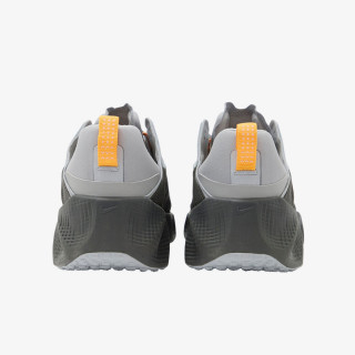 NIKE Superge NIKE AVA ROVER 