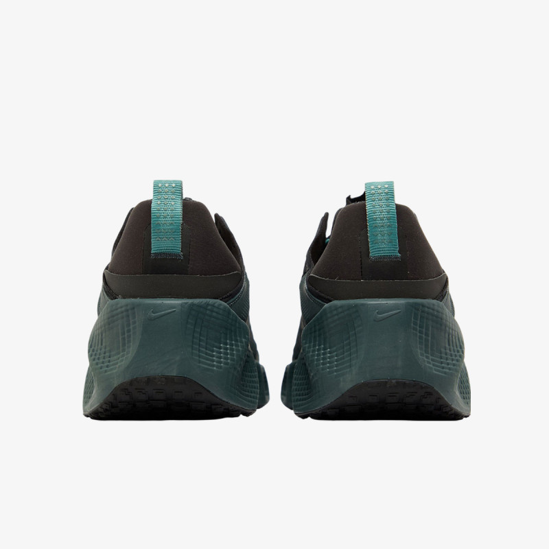 NIKE Superge NIKE AVA ROVER 