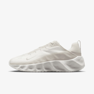 NIKE Superge NIKE AVA ROVER 
