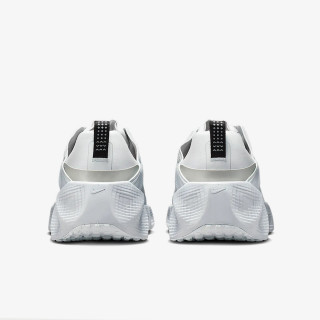 NIKE Superge NIKE AVA ROVER 