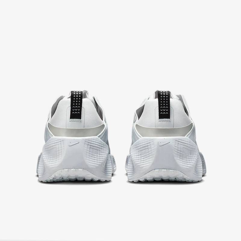 NIKE Superge NIKE AVA ROVER 