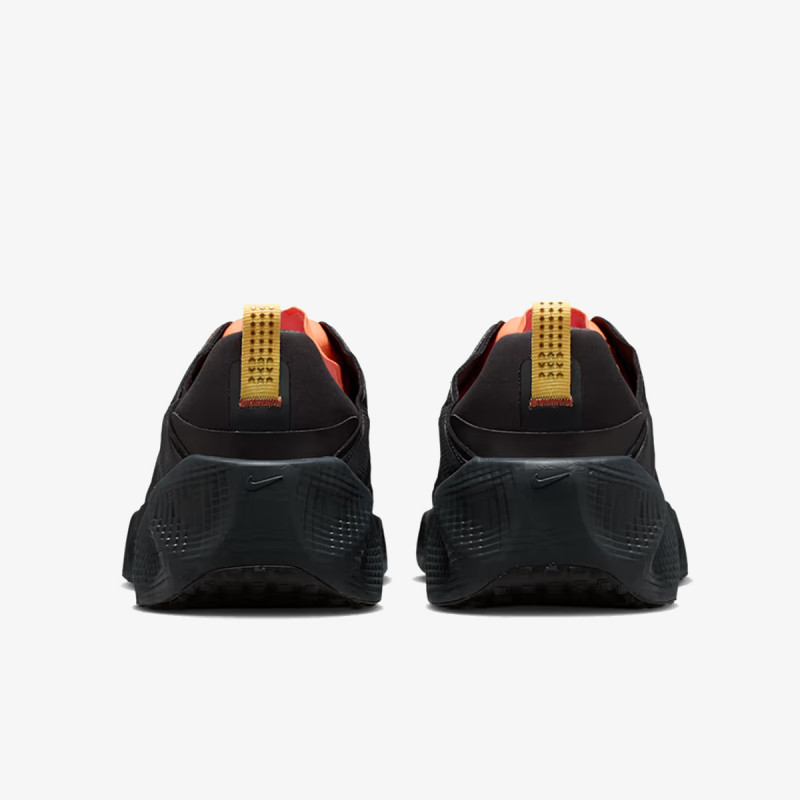 NIKE Superge NIKE AVA ROVER 