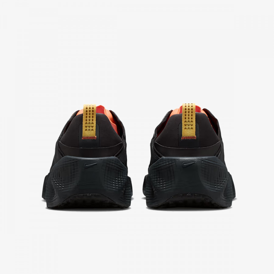 NIKE Superge NIKE AVA ROVER 