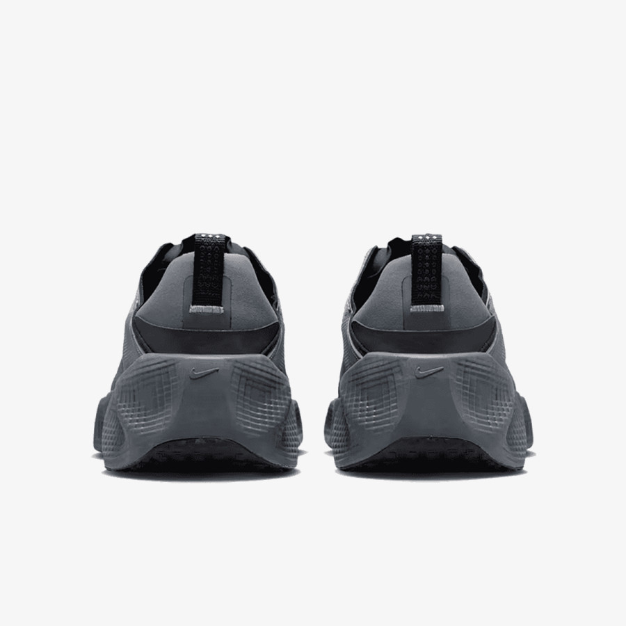 NIKE Superge NIKE AVA ROVER 