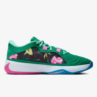 NIKE Superge ZOOM FREAK 5 