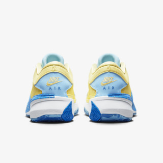 NIKE Superge ZOOM FREAK 5 