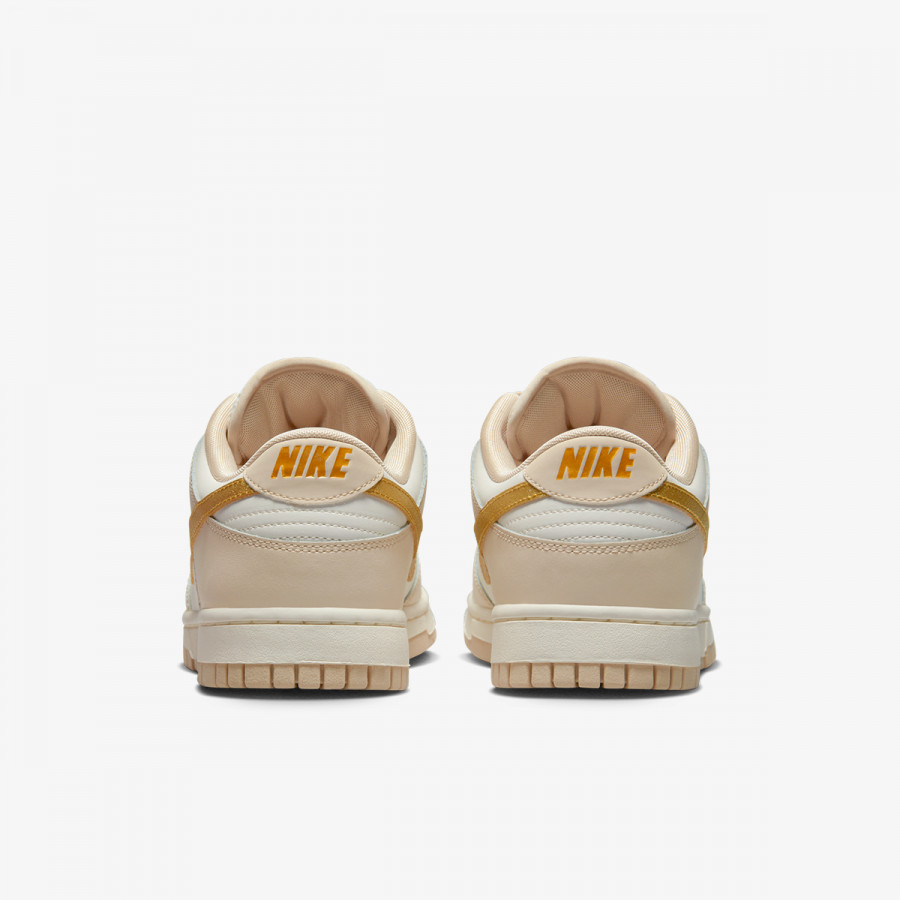 NIKE Superge Dunk Low Essentials 