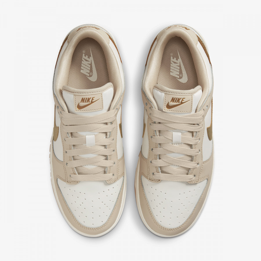 NIKE Superge Dunk Low Essentials 