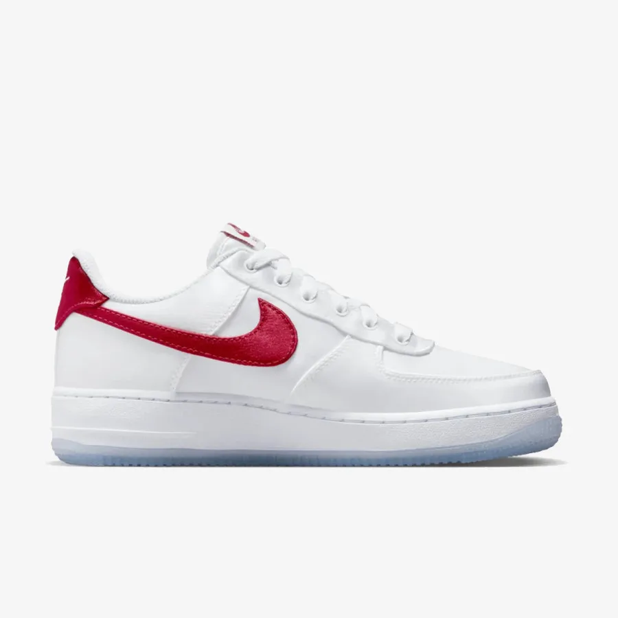 NIKE Superge W AIR FORCE 1 '07 ESS SNKR 