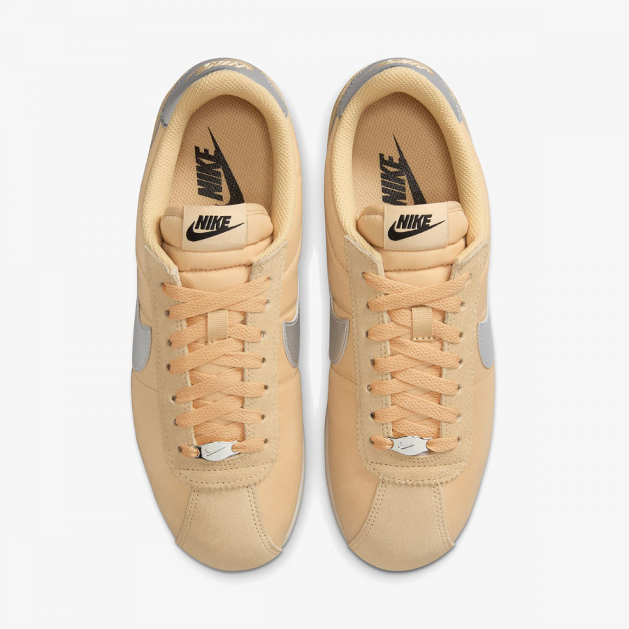NIKE Superge Cortez 