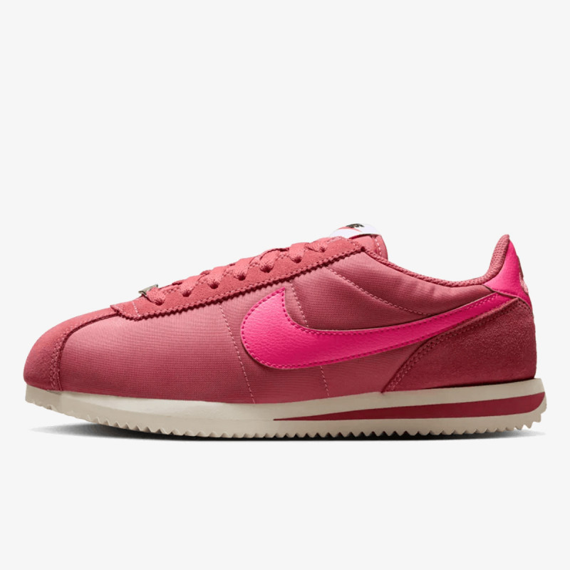 NIKE Superge Cortez 