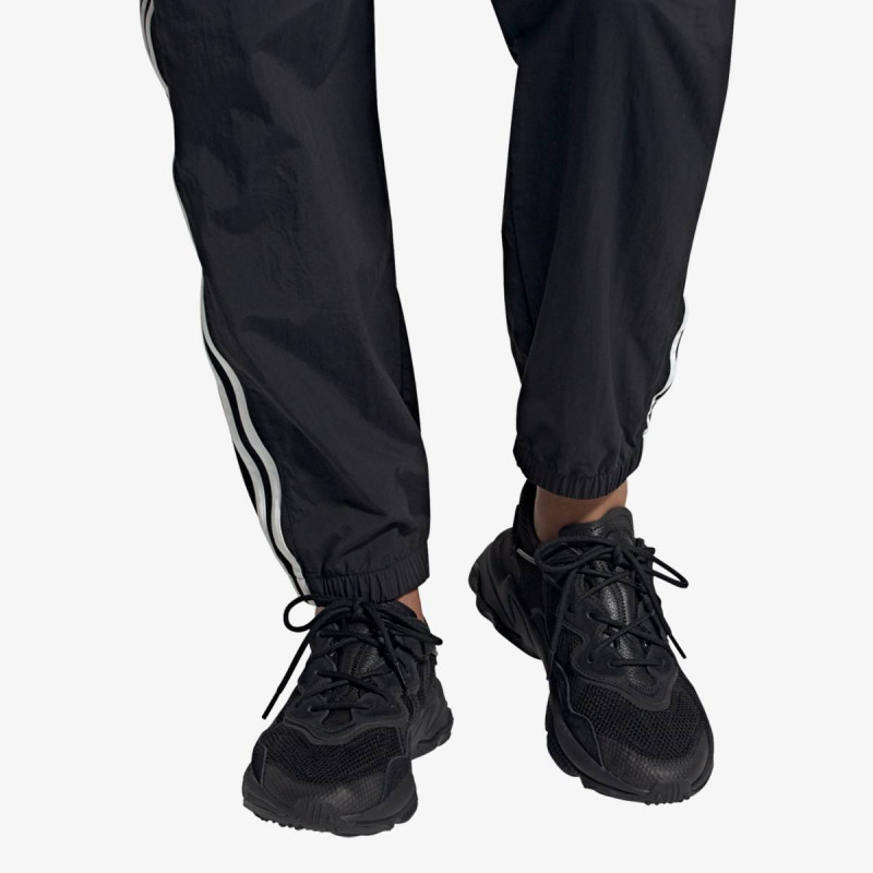 adidas Superge OZWEEGO 