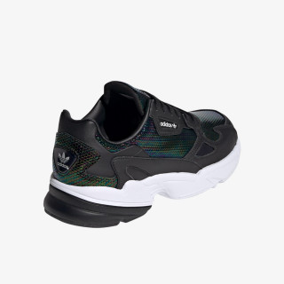 adidas Superge FALCON W 