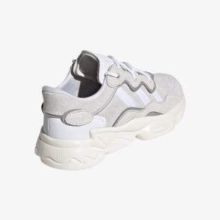 adidas Superge OZWEEGO C 