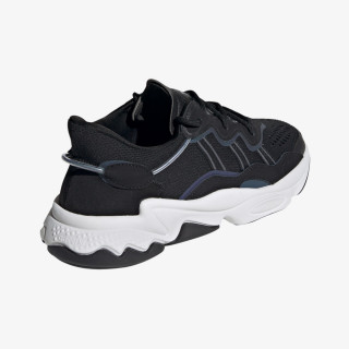 adidas Superge OZWEEGO 