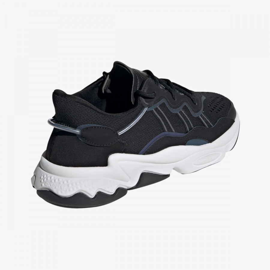 adidas Superge OZWEEGO 