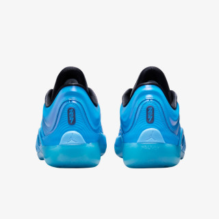 NIKE Superge Jordan Zion 4 