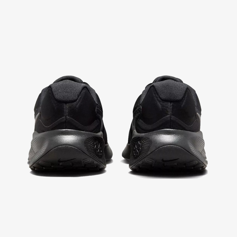 NIKE Superge Revolution 7 