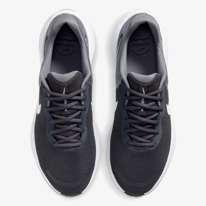 NIKE Superge Revolution 7 