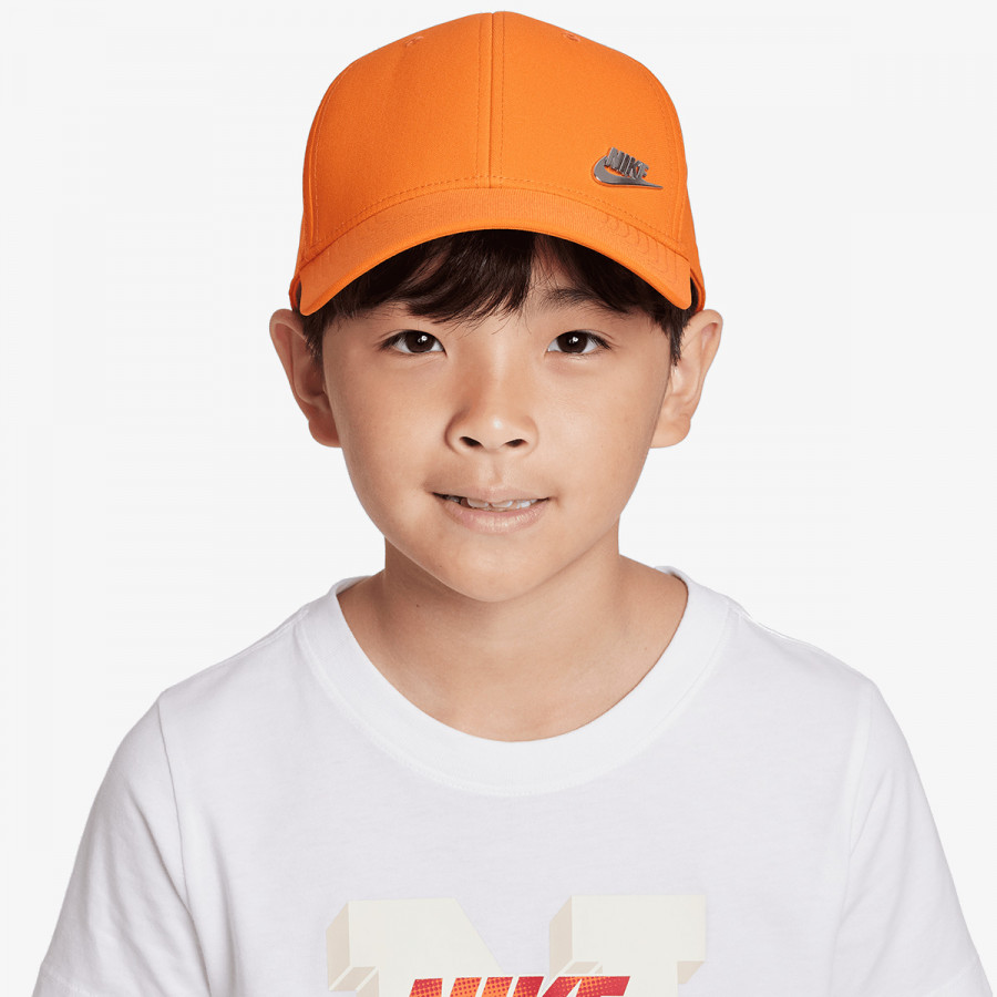 NIKE KAPE S ŠILTOM Dri-FIT Club 
